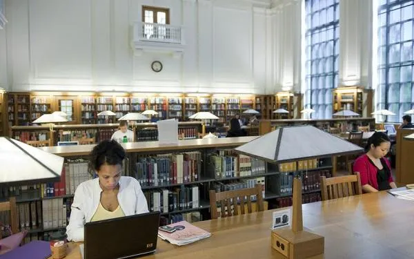 grad reading room 